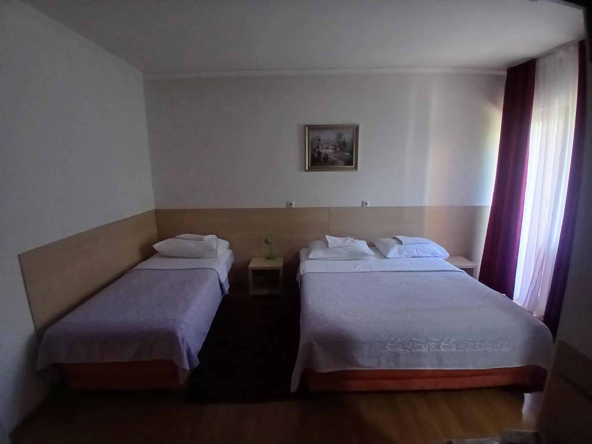 Hotel Viv تريبينيي المظهر الخارجي الصورة