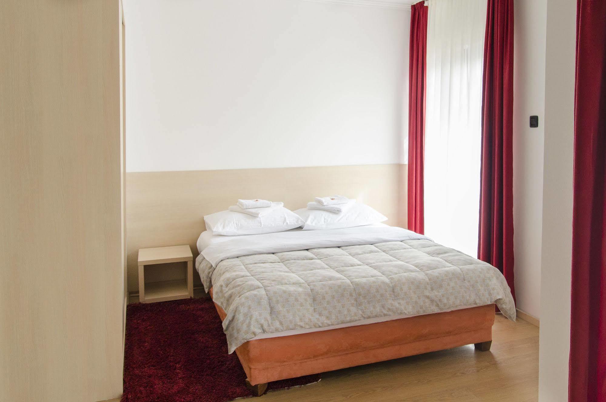 Hotel Viv تريبينيي المظهر الخارجي الصورة